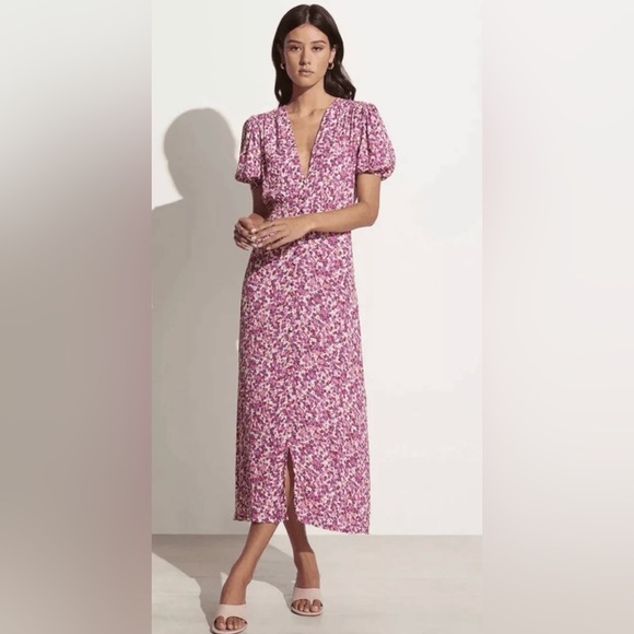 NWT Faithfull The Brand Bellavista Midi Dress Lou Floral Violet Size M - Picture 1 of 5